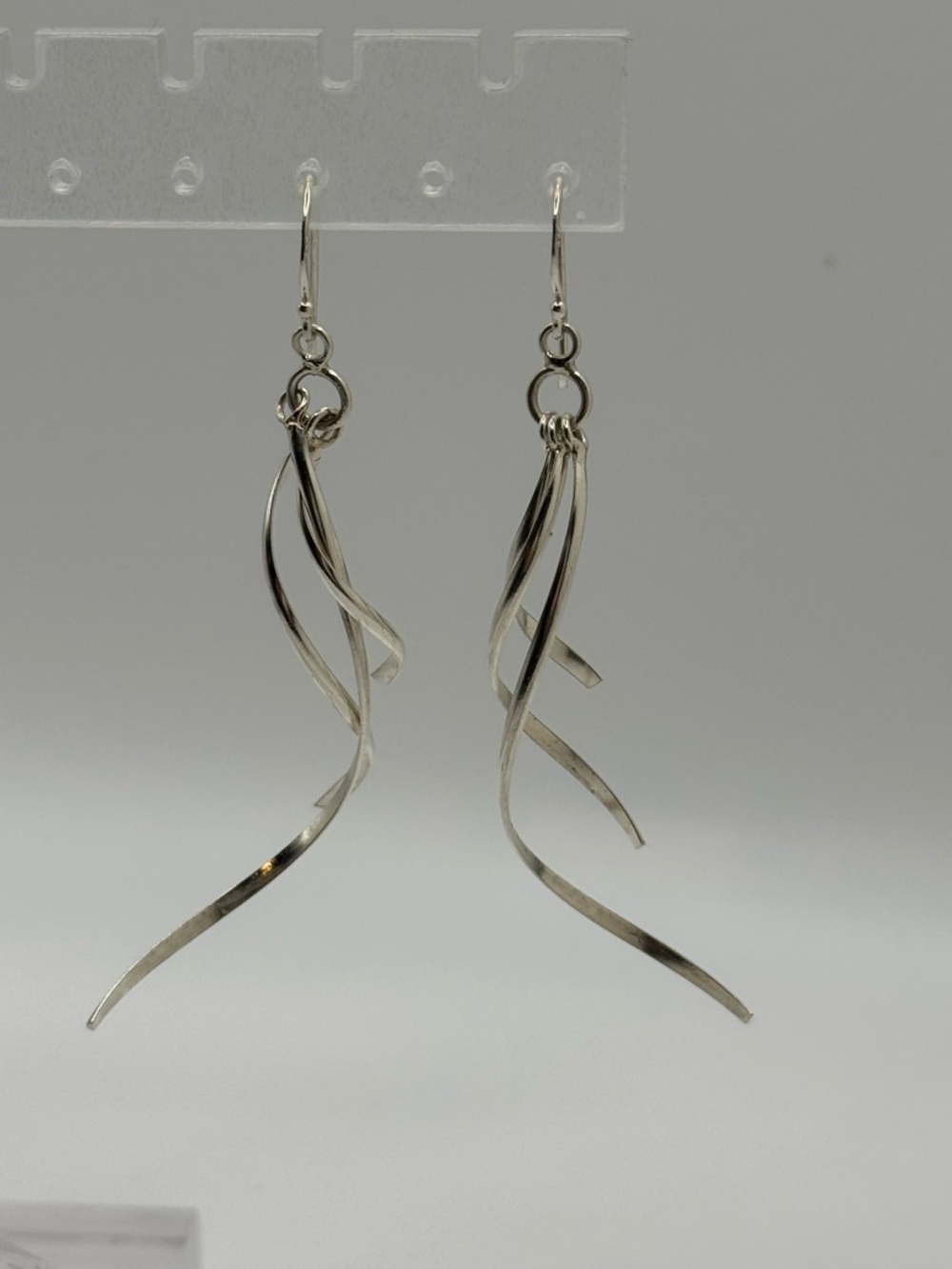 Source Unknown Twisted Ribbon Dangle Earrings - Silver
